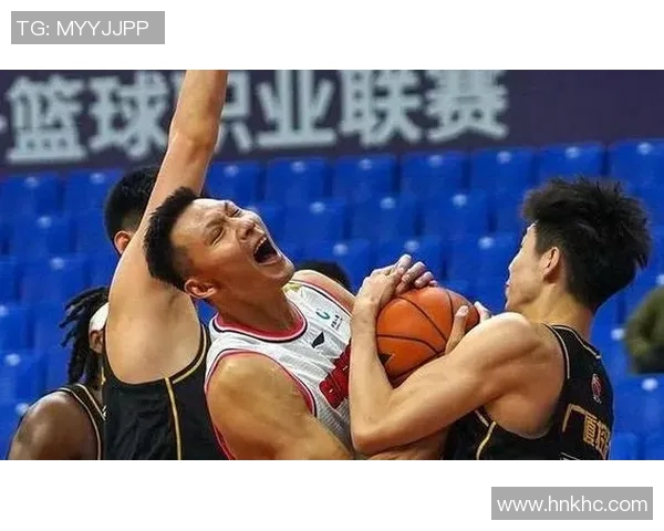 西安篮球队灵活性变革引发热议探索新战术与团队协作的未来发展