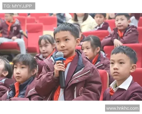 李磊谈乒乓球生涯：从青涩少年到世界冠军的心路历程