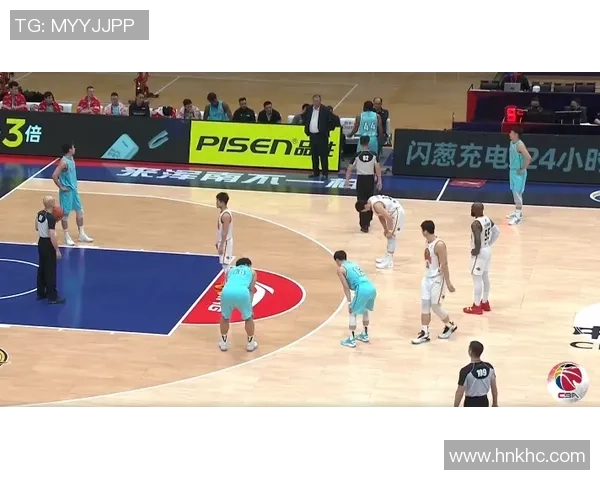 重庆篮球队意识争议引发热议球迷对战术执行和团队配合的不同看法 重庆篮球队意识争议引发热议球迷对战术执行和团队配合的不同看法