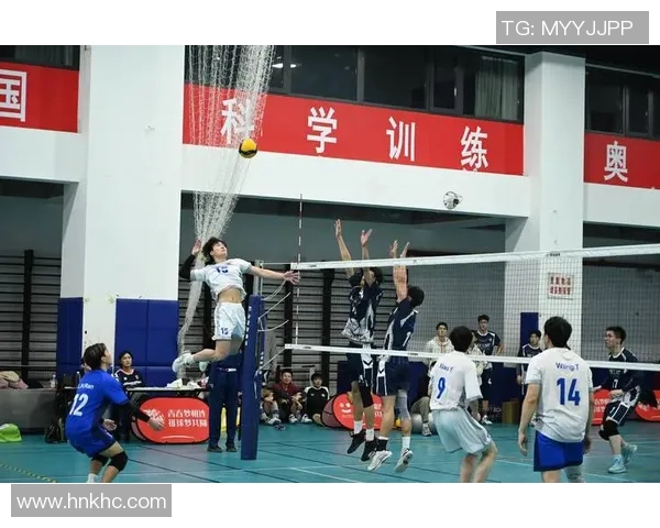 赛后分析广州排球队与上海排球队在比赛中的战术灵活性与应变能力对比